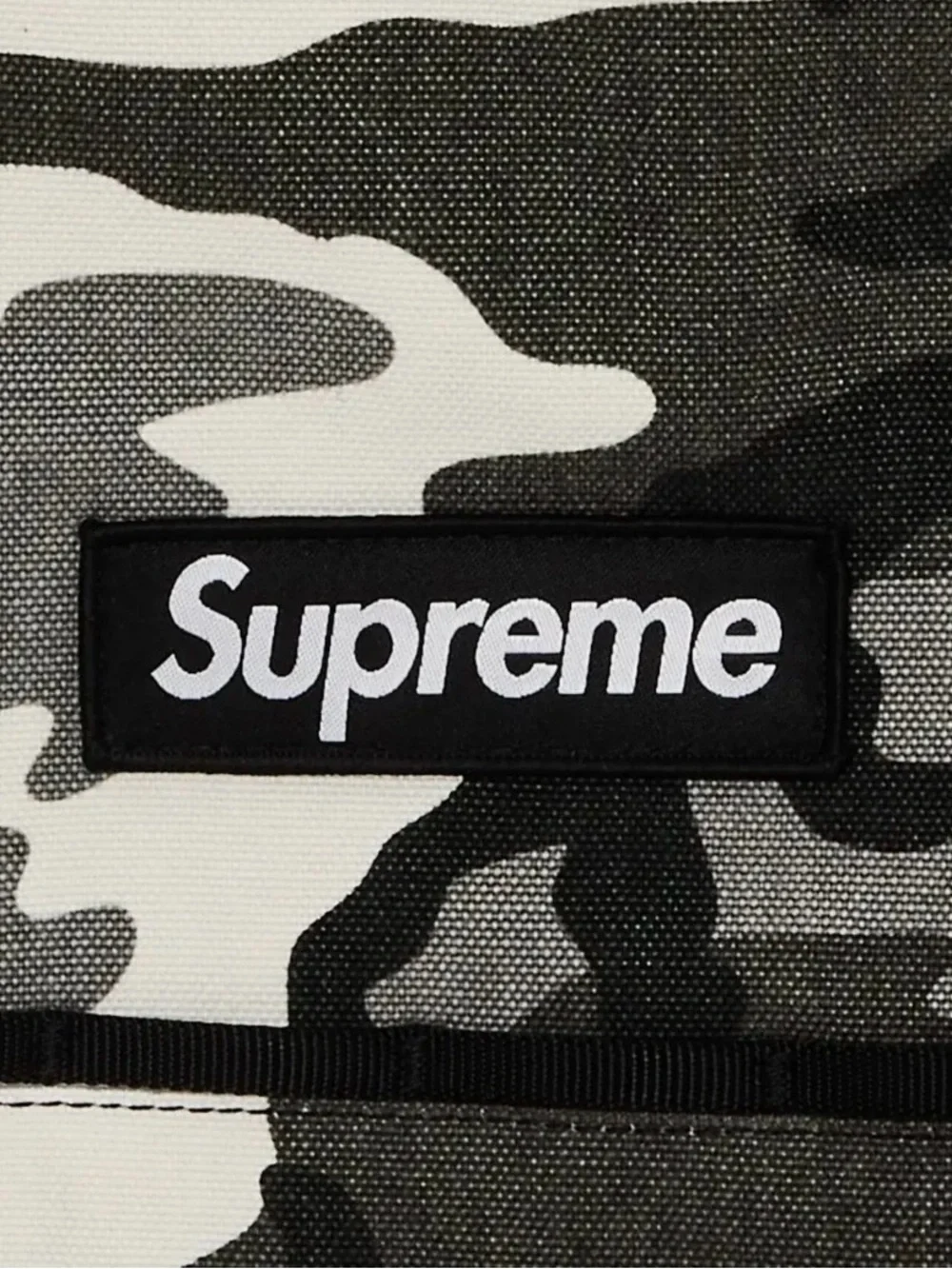 Supreme SS25 Duffle Bag Snow Camo in Excellent Condition